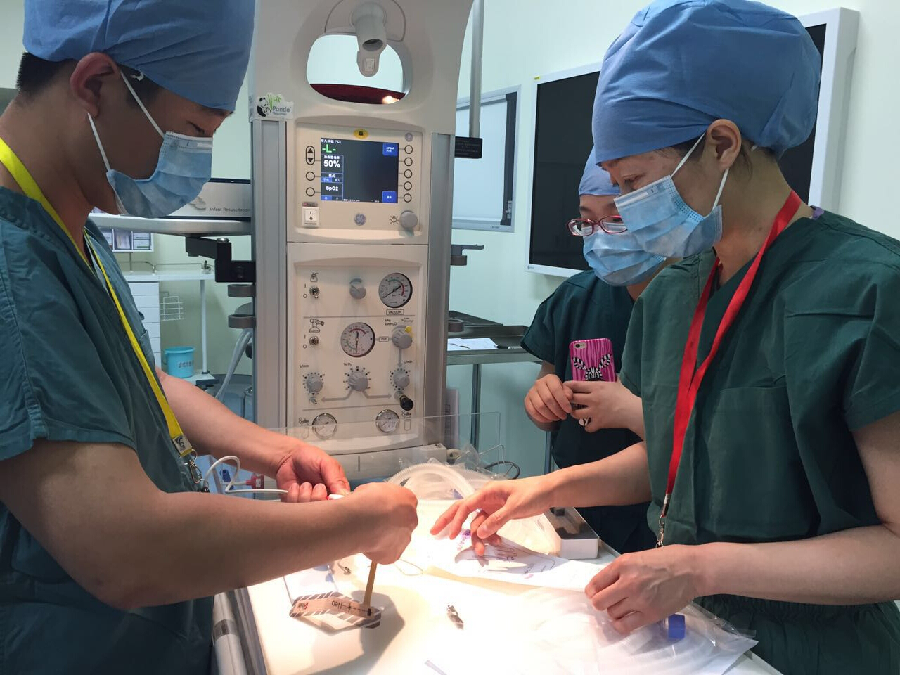 北京电力医院成功举办“2015年手术设备培训会”