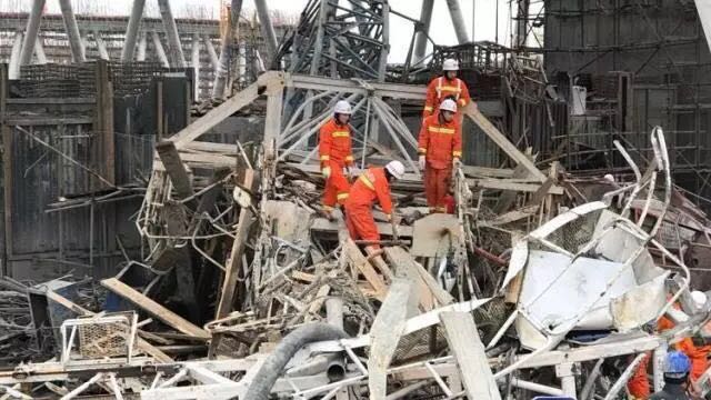 江西电厂施工平台倒塌 死亡人数上升至74人(图