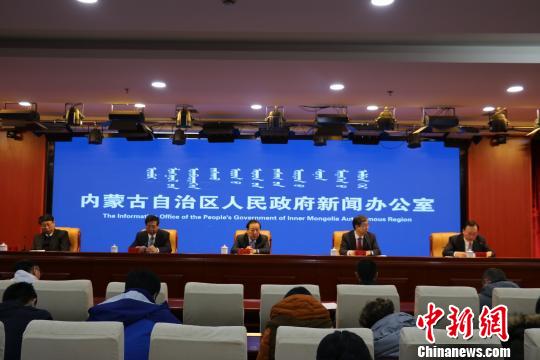 绿色成内蒙古底色和主基调 森林面积和蓄积“双